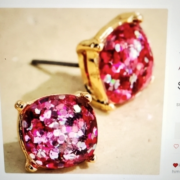 A Girl Thing Jewelry - Sparkling Stud Earrings